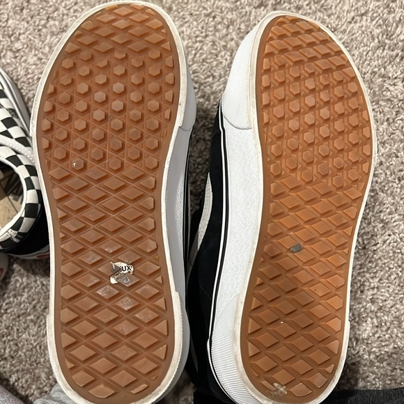 vans - Picture 6 of 6
